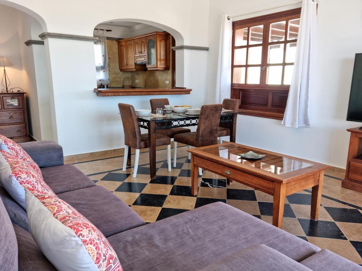 Villa Ana Playa Blanca  Exteriér fotografie